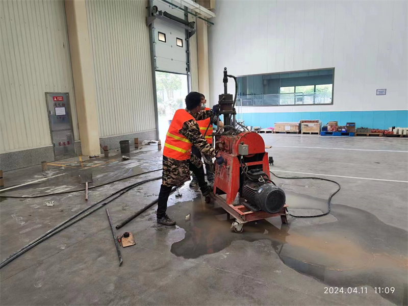 路桥厂房地面下沉塌陷注浆加固施工